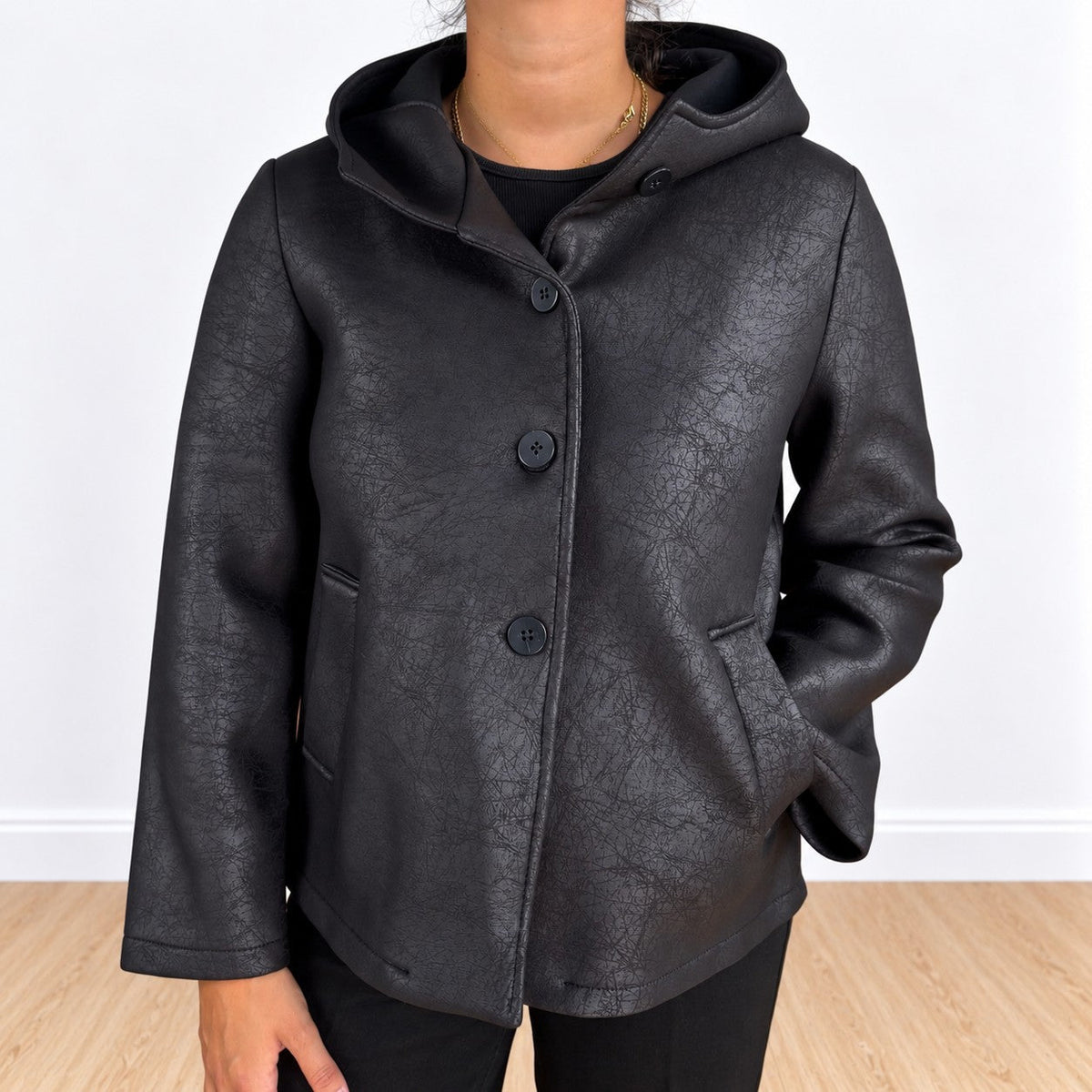 Giacca simil-neoprene con bottoni Nero