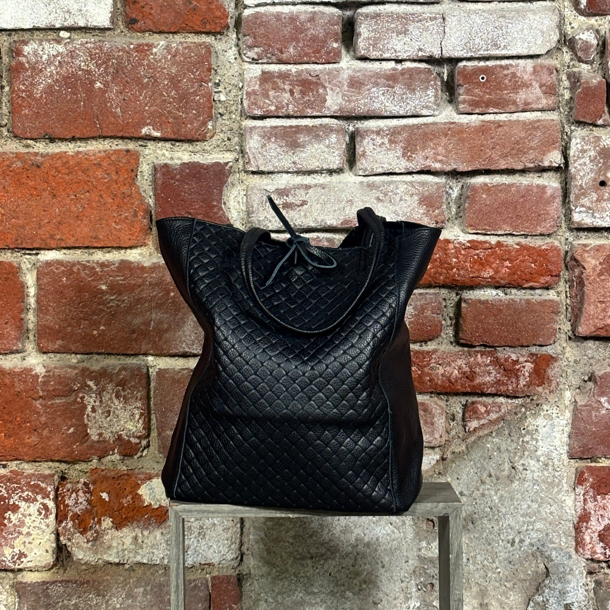 Shopper intrecciata Nero