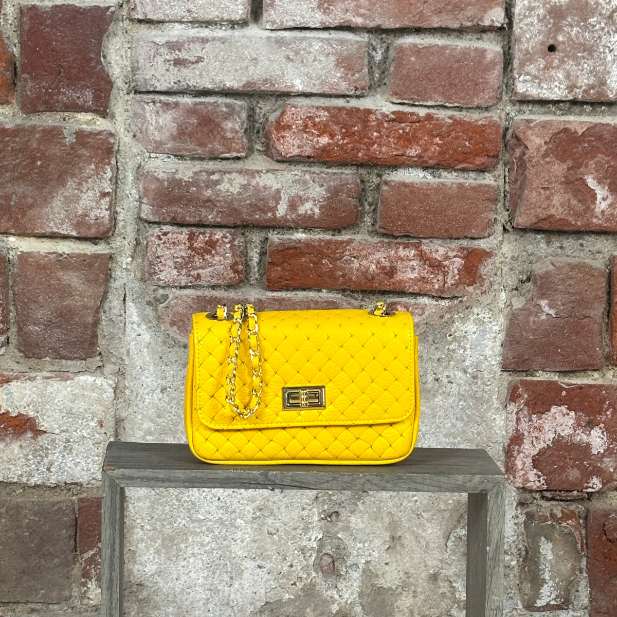 Borsa trapuntata trama fine Giallo
