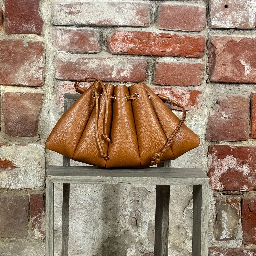 Borsa conchiglia  Cuoio
