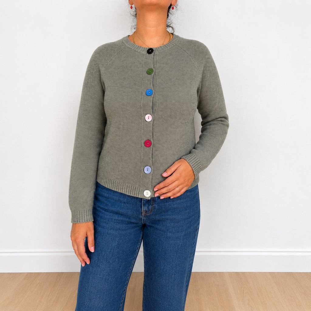 Cardigan con bottoni colorati Verde