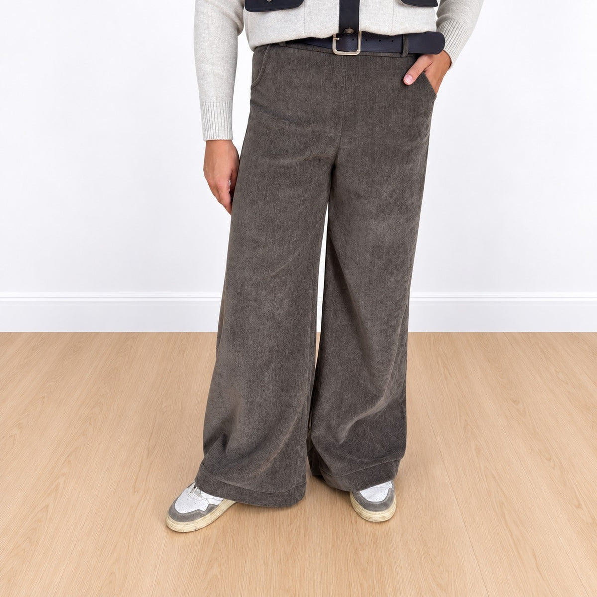 Pantaloni fustagno Tortora