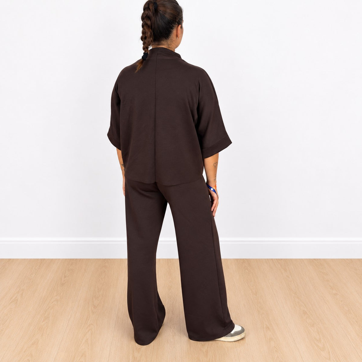 set pantalone e casacca Marrone